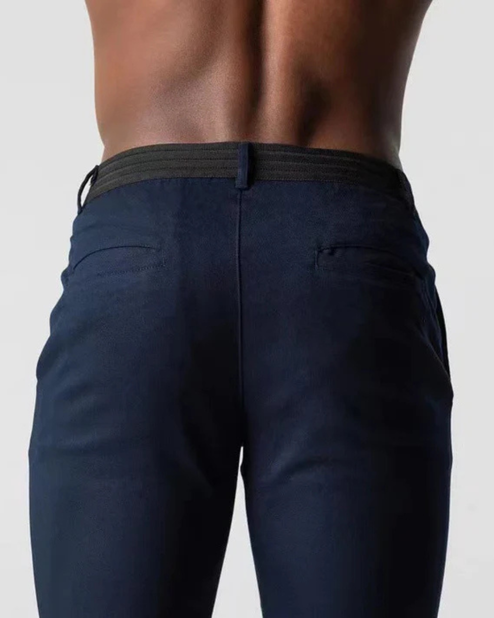 FREDERIK™ | Elegant afslappet buks